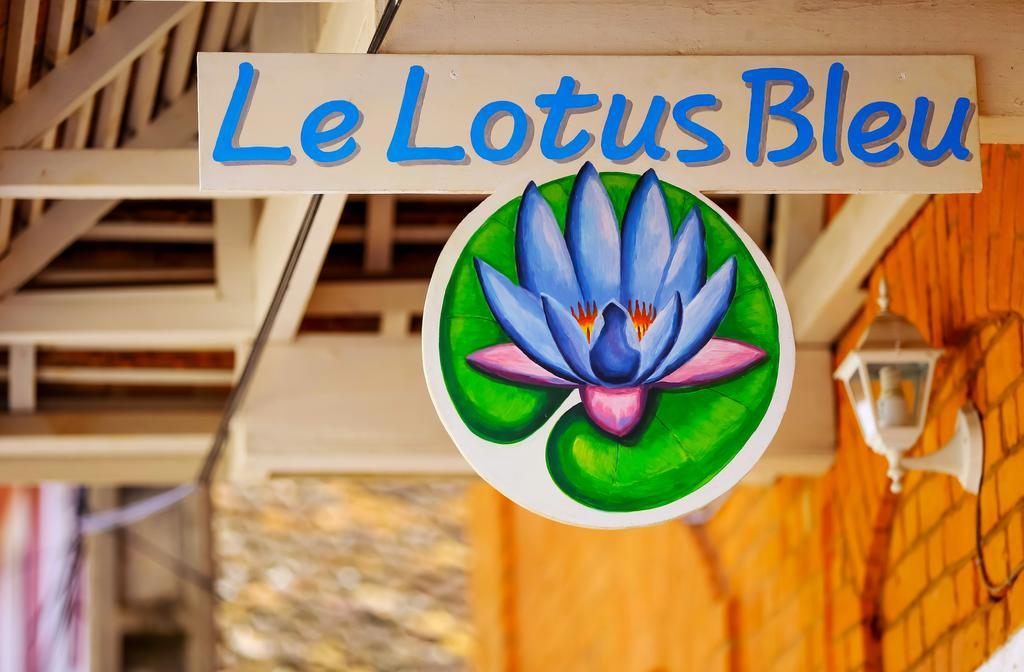 Отель Le Lotus Bleu Антананариву Экстерьер фото